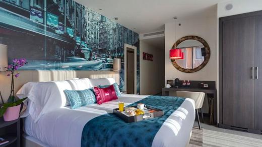 هتل 4 ستاره در مادرید با صبحانه-0