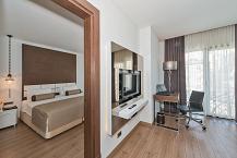  تور هتل دورا استانبول