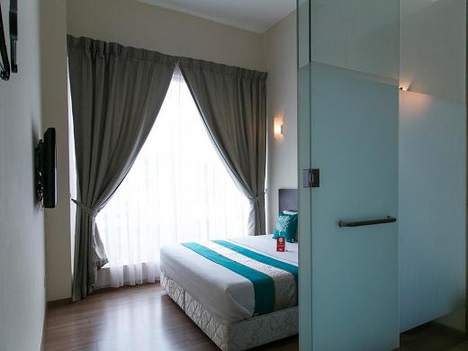 هتل اویو رومز ان اس کی کوچای بیزنس پارک کوالالامپور-4