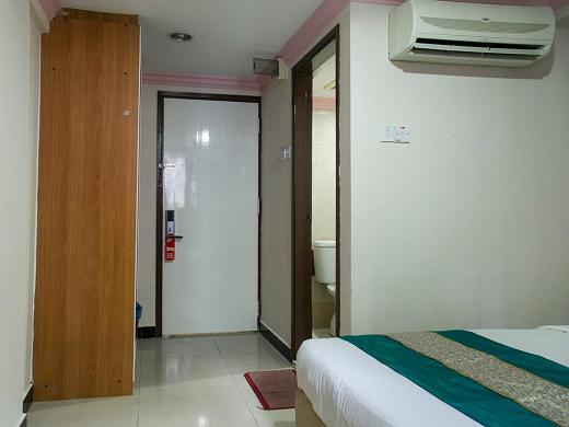هتل اویو رومز مسجد ایندیا جاکل مال کوالالامپور-0