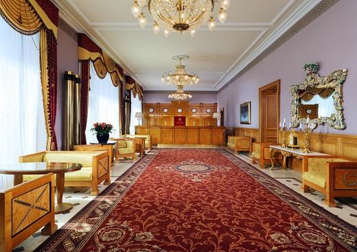 هتل نشنال مسکو-0