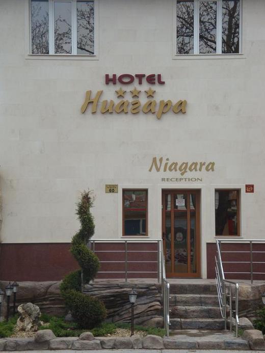 هتل نیاگارا وارنا-4