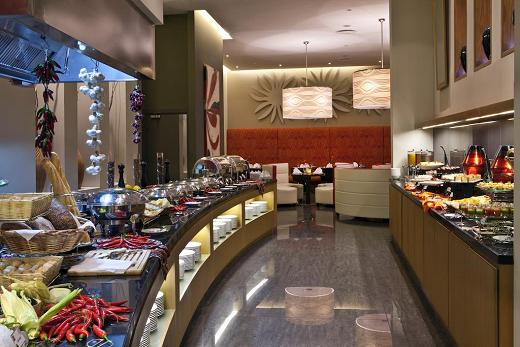 هتل نووتل سوئیتس دبی مال آف امارات-1