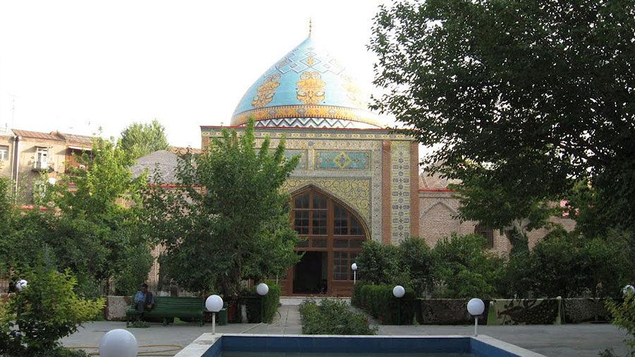 دیدنی های ایروان ، مسجد کبود ایروان